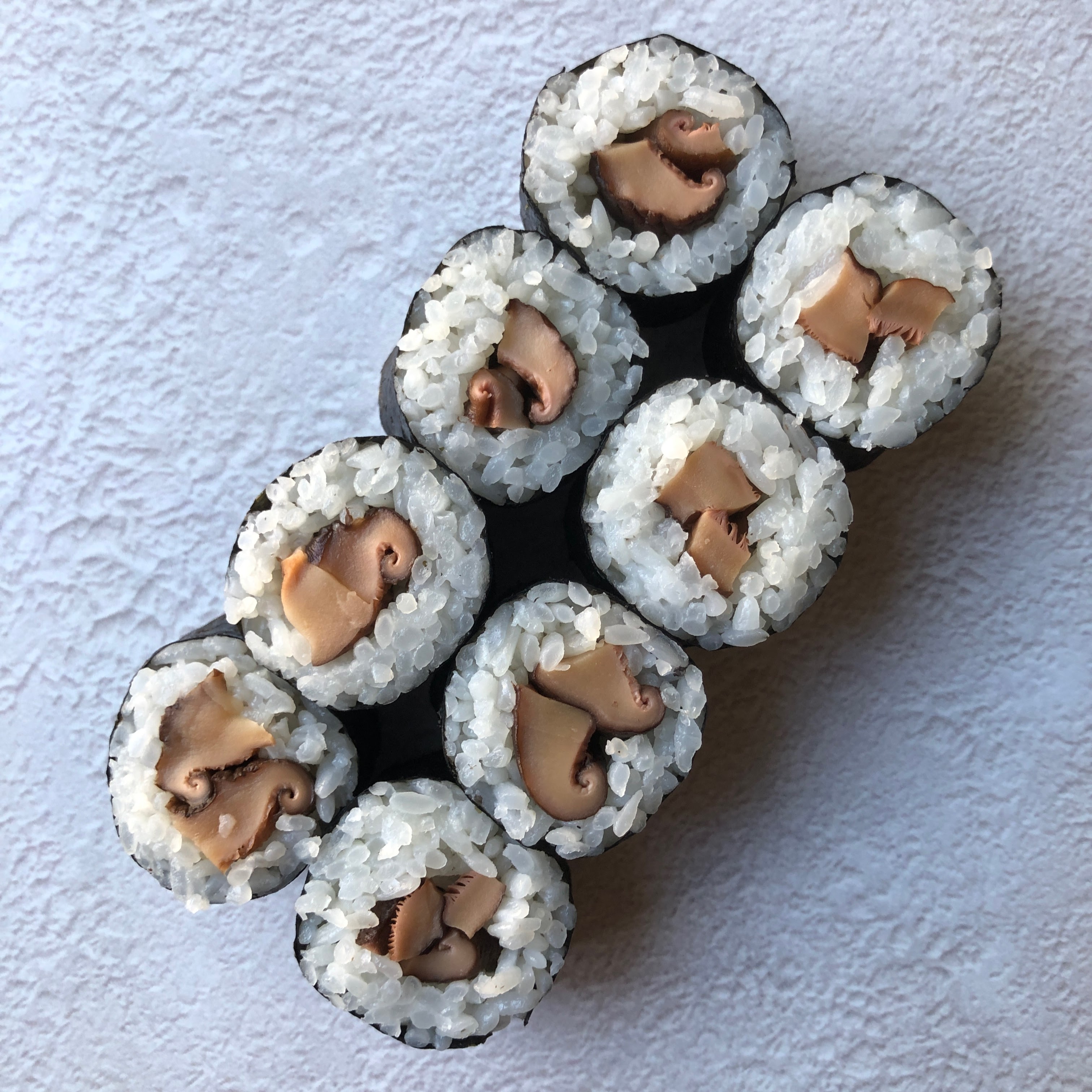Шиитаке Маки