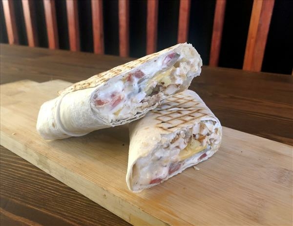 Шаурма сырная с курицей