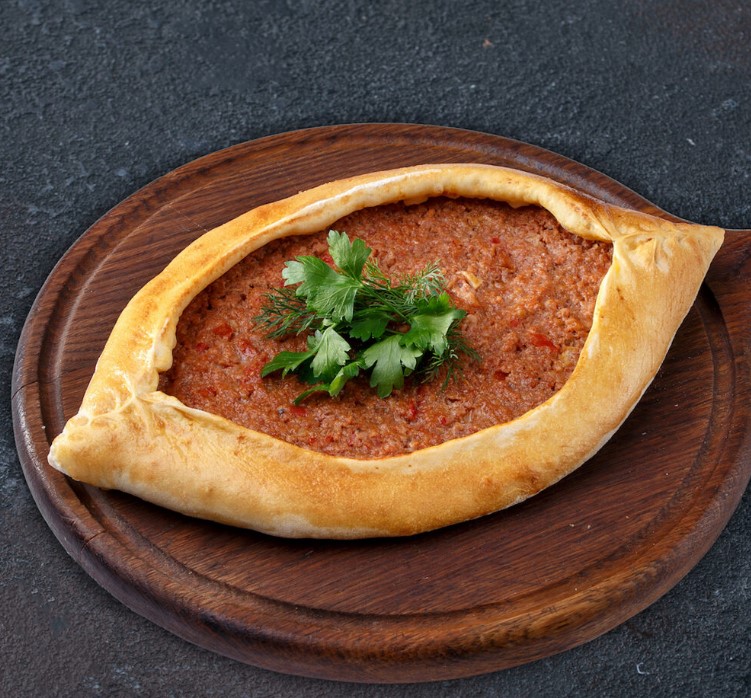 Пиде Мясное